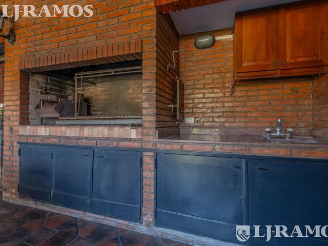 place photo 47