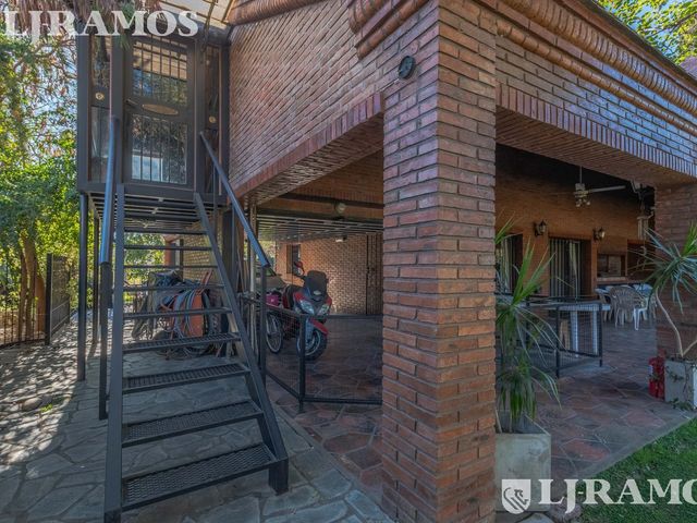 place photo 50