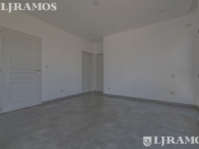 place photo 50