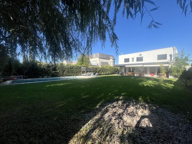 place photo 45