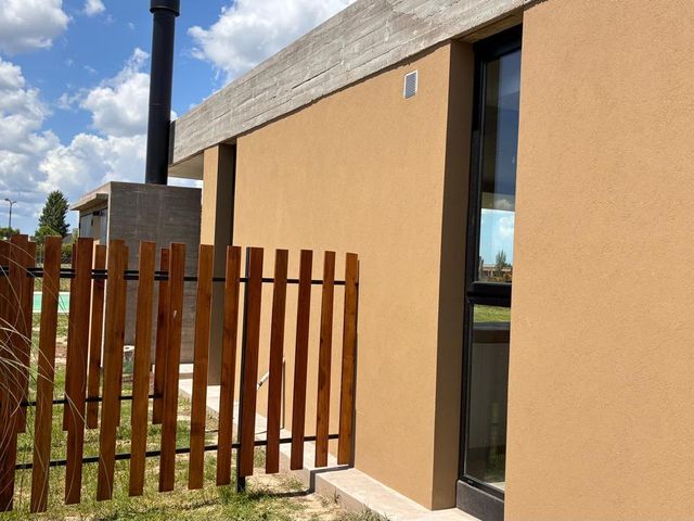 place photo 64