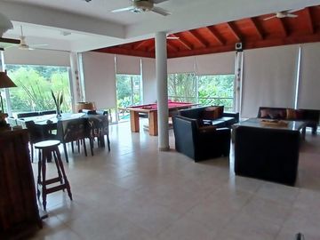 place photo 63