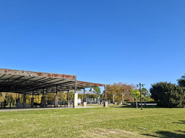 place photo 53