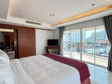 place photo 32
