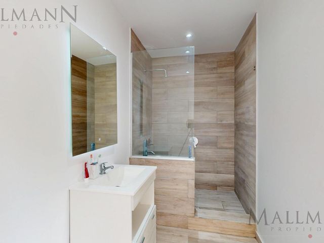 place photo 79