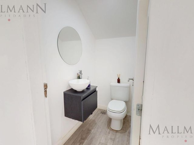 place photo 49
