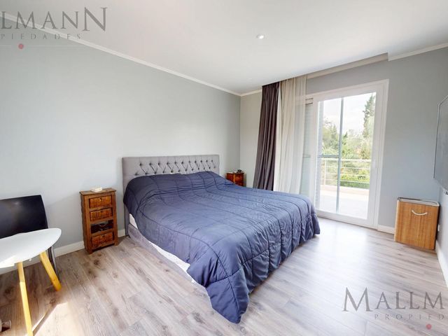 place photo 67