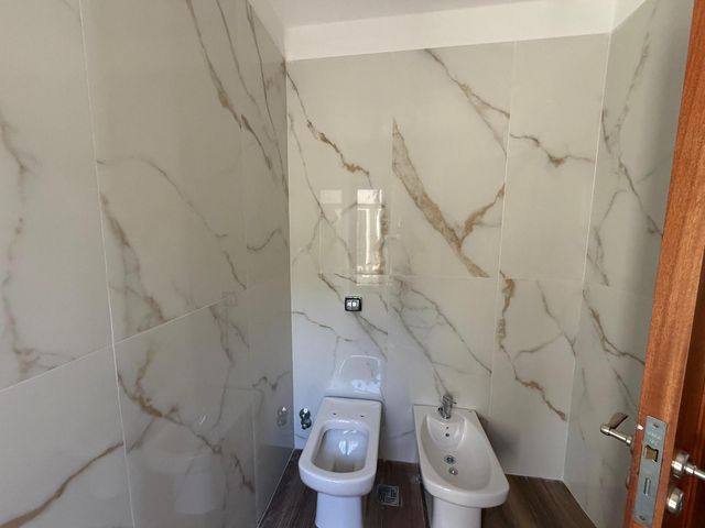 place photo 66
