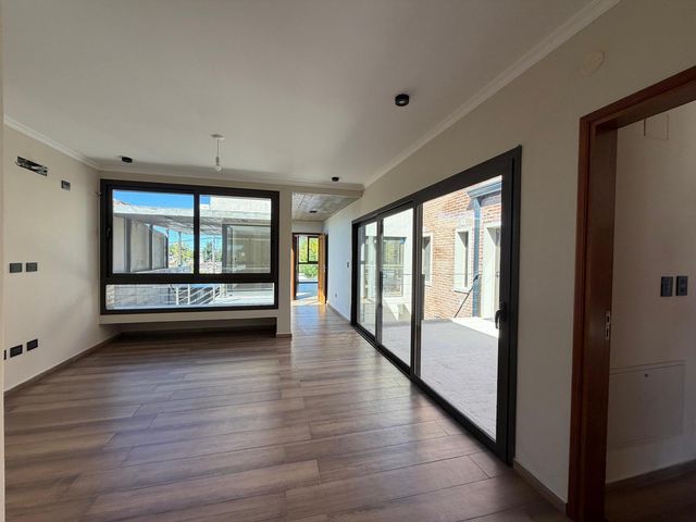 place photo 48