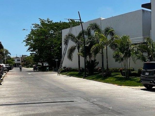 place photo 23