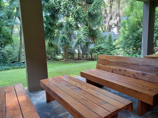 place photo 69