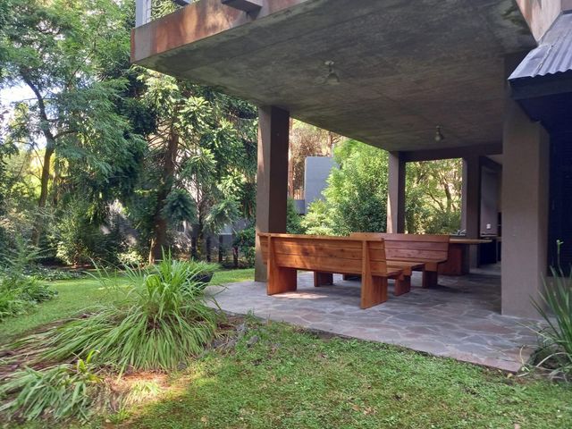 place photo 63