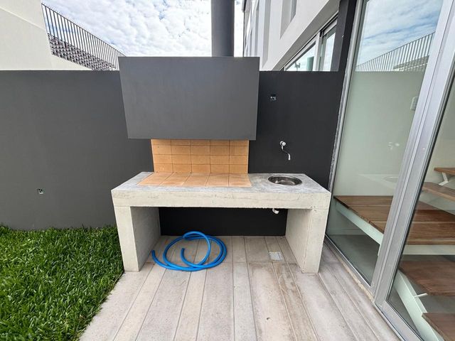 place photo 42