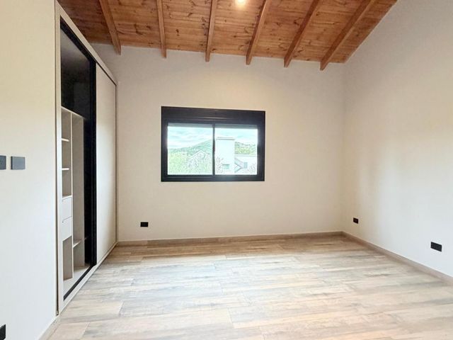 place photo 76