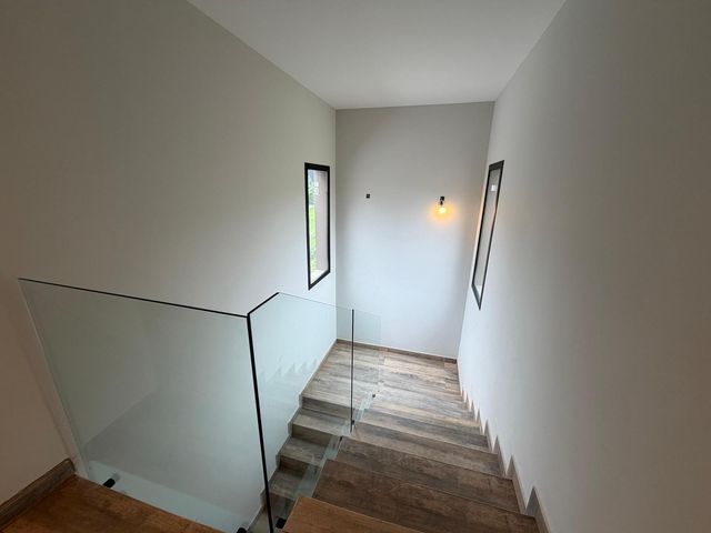 place photo 91
