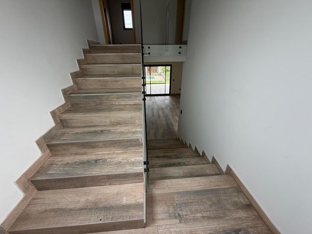 place photo 83