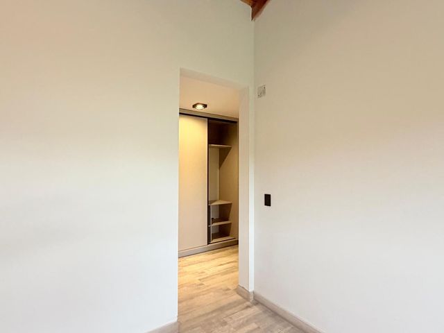 place photo 78
