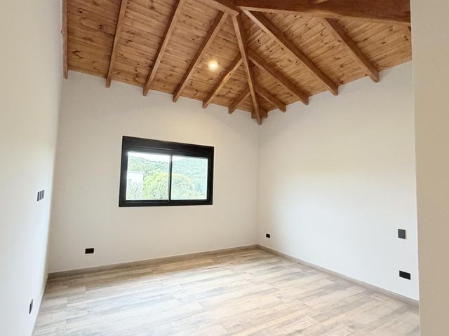 place photo 52