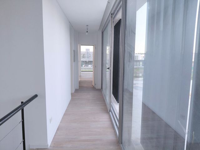 place photo 98
