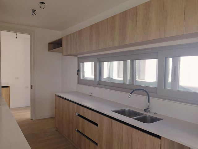 place photo 64