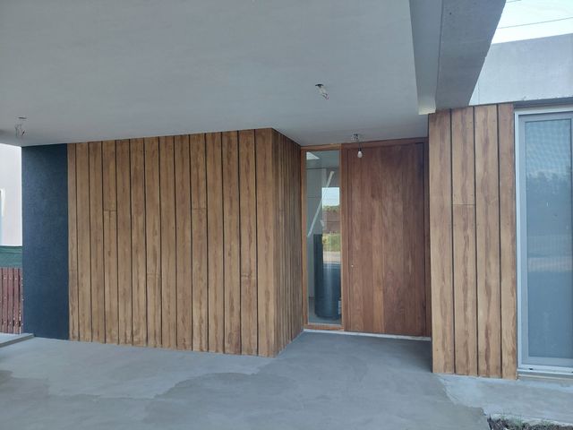 place photo 83