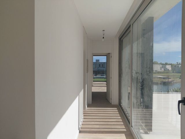 place photo 52