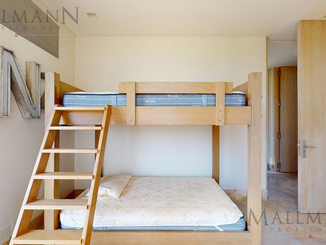 place photo 50