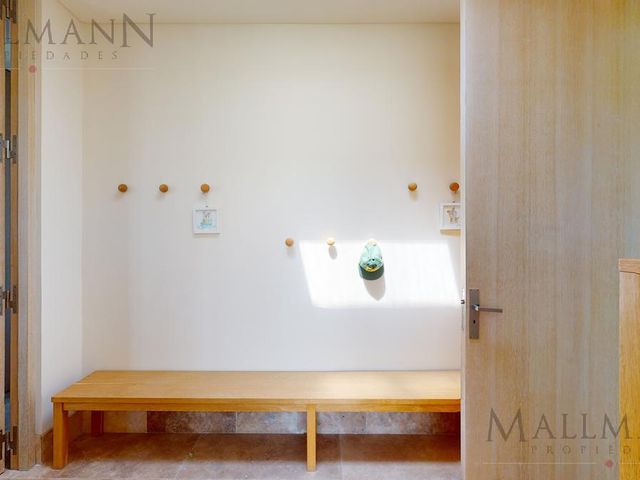 place photo 48