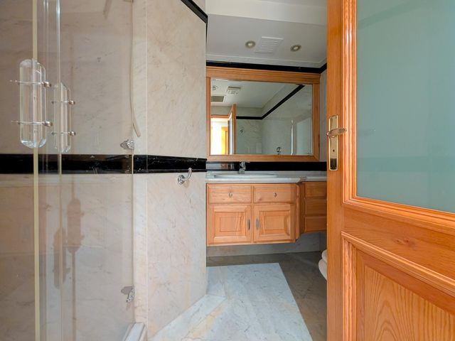 place photo 66