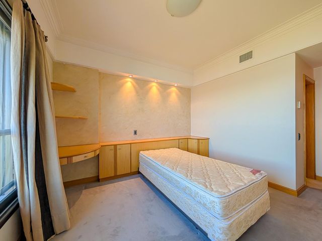 place photo 57