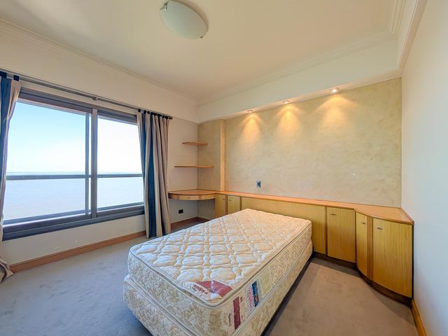 place photo 56