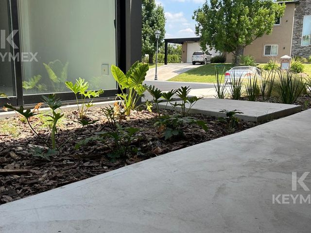 place photo 44