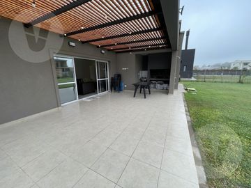 place photo 39