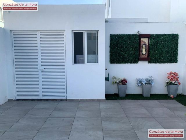 place photo 30