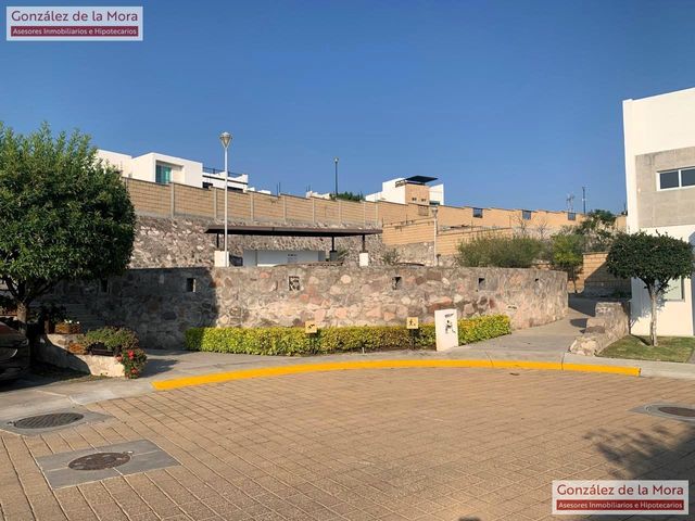 place photo 41