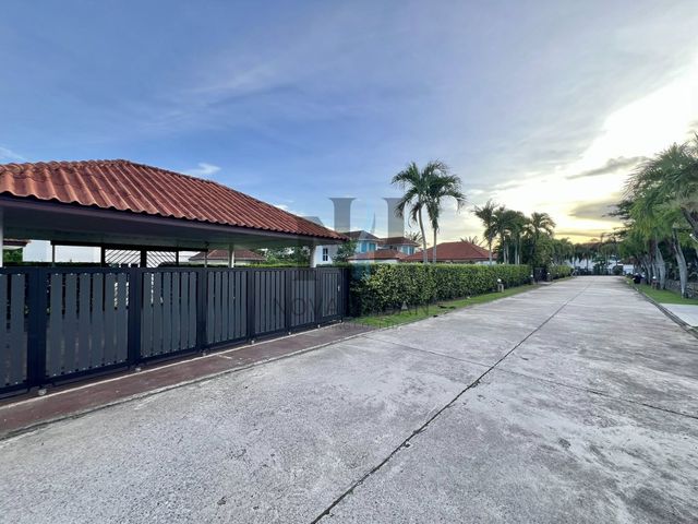 place photo 37