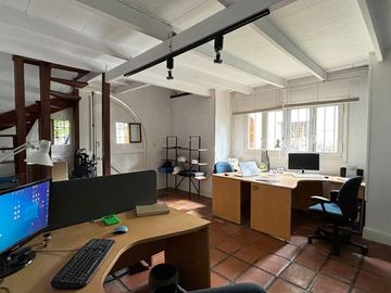 place photo 34
