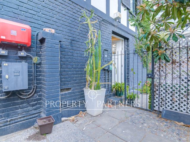 place photo 33