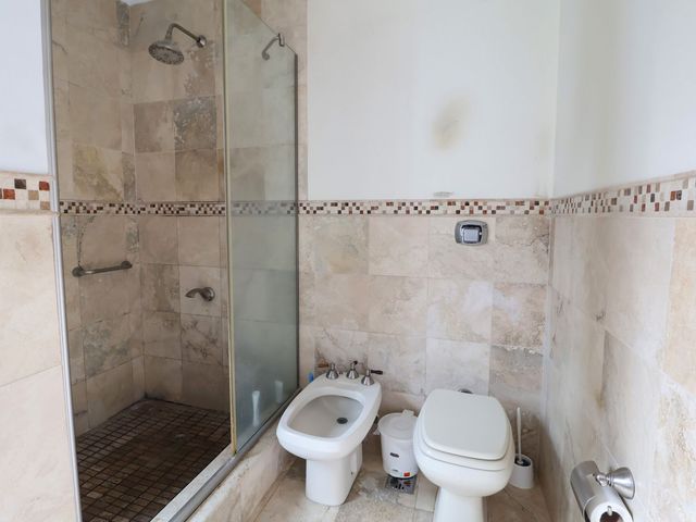 place photo 142