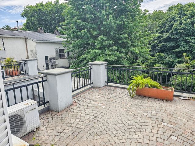 place photo 83