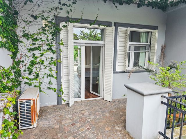 place photo 81
