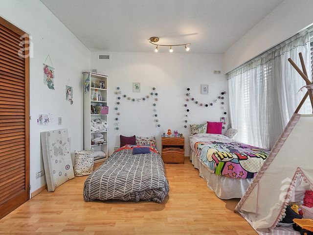 place photo 63