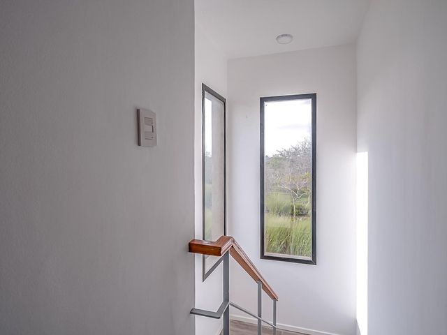 place photo 52