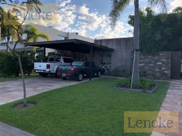 place photo 32
