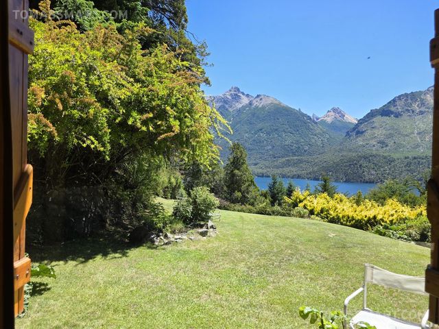 place photo 44