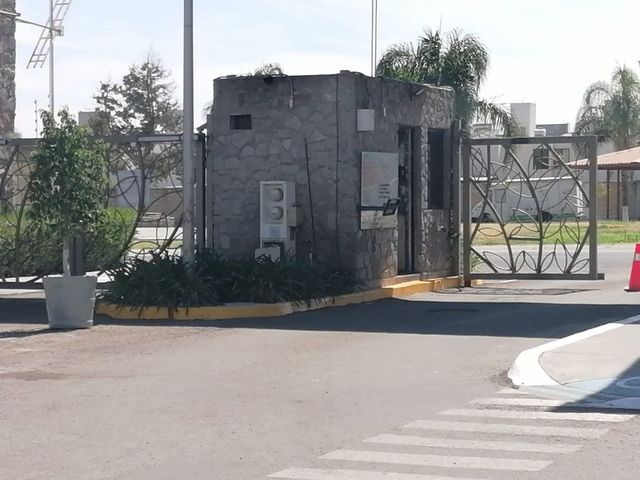 place photo 23