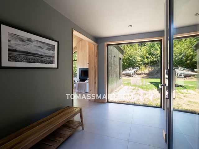 place photo 34