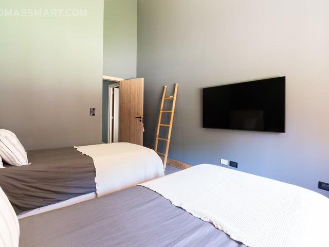 place photo 49