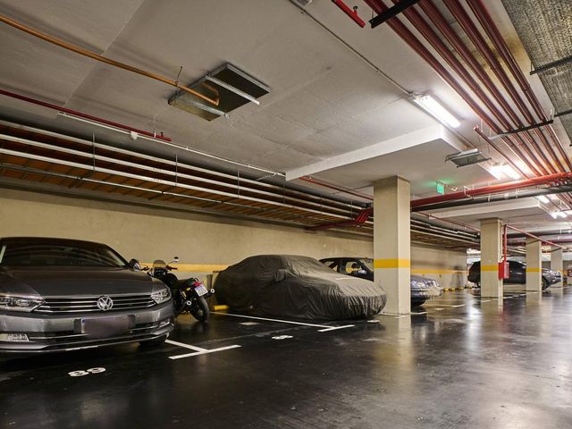place photo 58