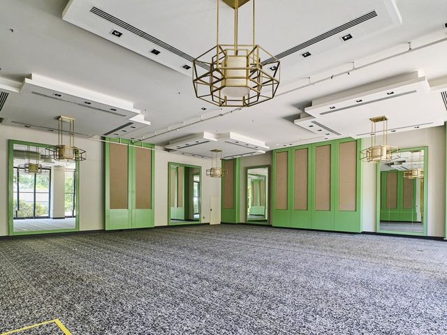place photo 51